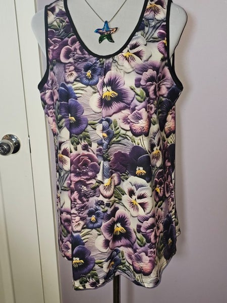 Beautiful 'Pansy' Singlet Top Carousel 1