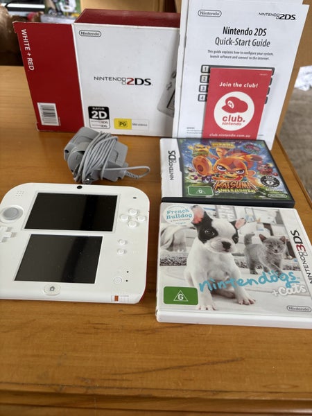 $1.00 Reserve Nintendo 2DS and Two Games, Excellent Condition Carousel 1