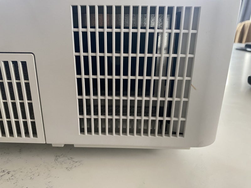 Hitachi CP-WU8450 Projector WUXGA Large Venue Projector63877067826305112