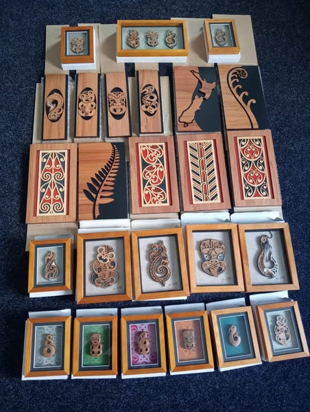Maori Artwork Collection – 25 Brand New Pieces – Clearance Carousel 1