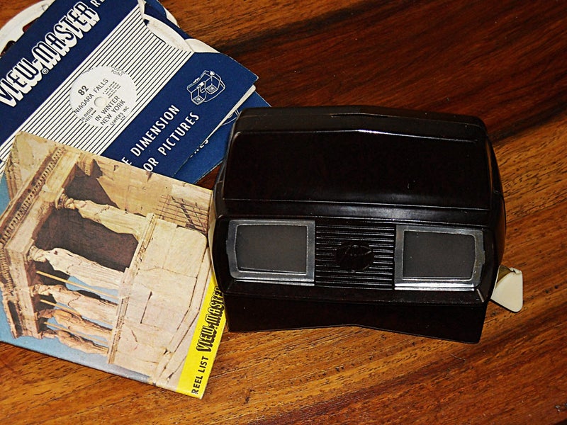 View Master & Reels. Carousel 1