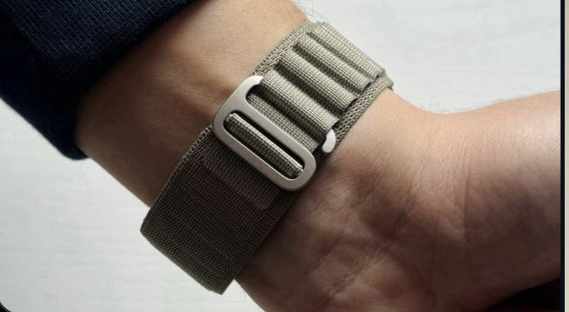 Apple Watch 49mm Alpine Loop Olive Original - Size S THE STRAP NOT THE WATCH :) Carousel 1