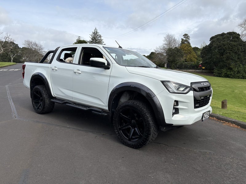 2023 Isuzu D-Max Ls-M Double Cab 4Wd63878419135617112