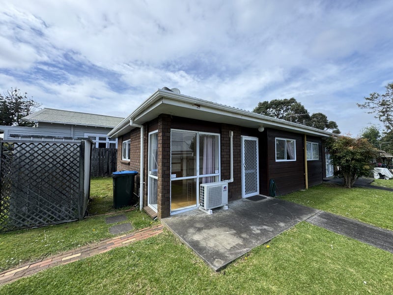 Image 1 of 8