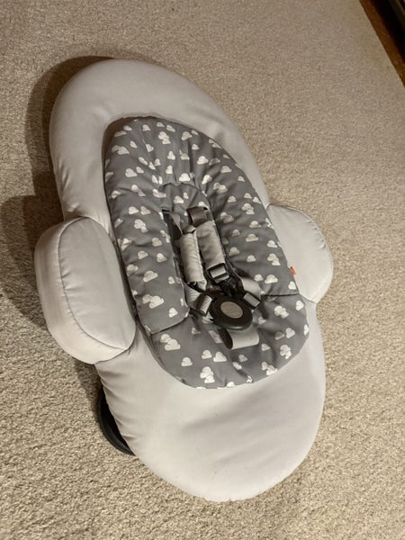 Stokke Baby Bouncer Carousel 2
