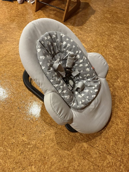 Stokke Baby Bouncer Carousel 1