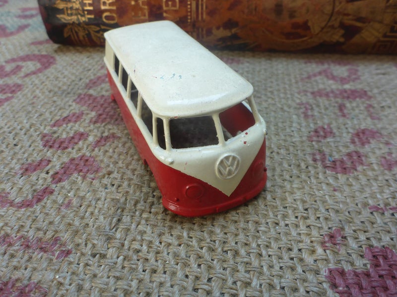 Stunning Old Vintage NZ Toy Micro Models VW MC002 Volkswagen Microbus Die Cast Carousel 2
