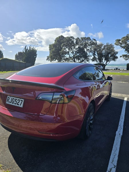 2022 Tesla Model 3 Rear Wheel Drive63884265565954113