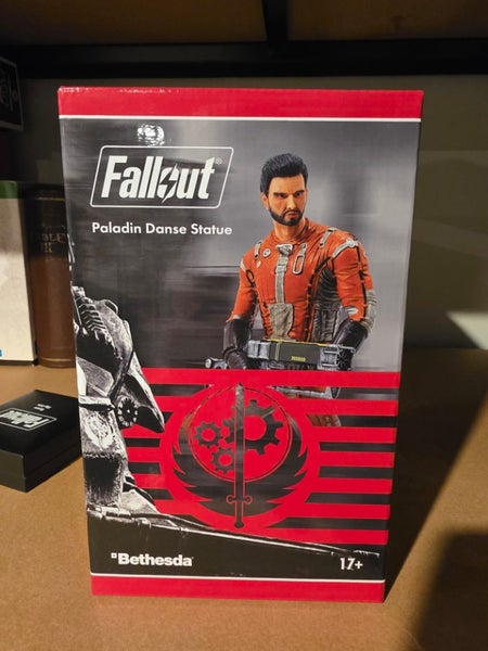 Fallout paladin Danse Carousel 2