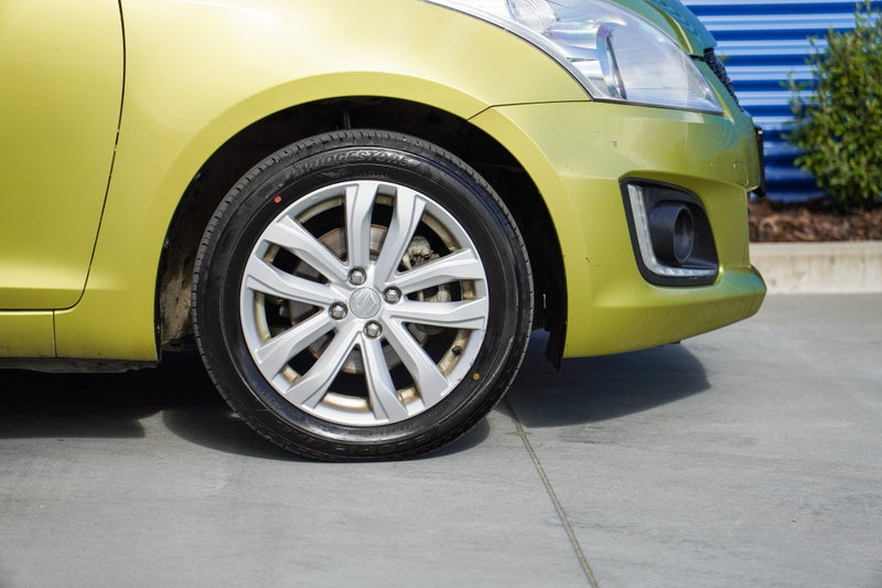 2015 Suzuki Swift Rsb 1.4P/5Mt/Ha/5Dr63884787651074114