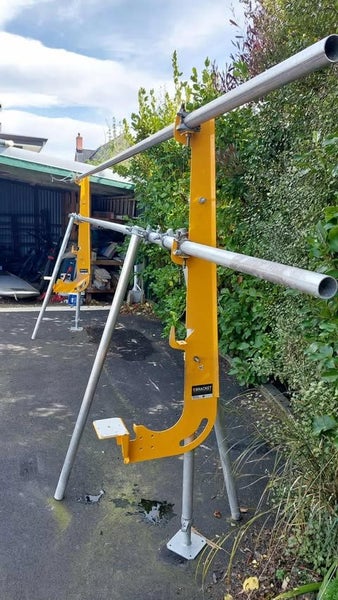 Safety Roof Edge Guard Rails - E bracket system63884914498945111