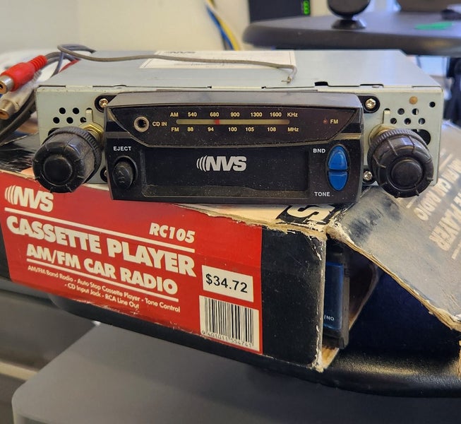 Tape Deck Radio Retro. Carousel 1