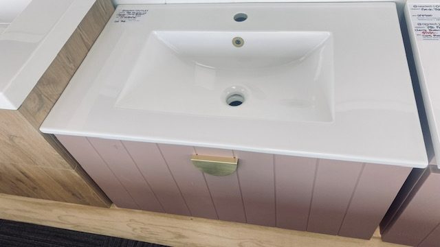 FRANCISCO 750 WALL HUNG IN CHERRY BLOSSOM WITH CHINA BASIN Carousel 1