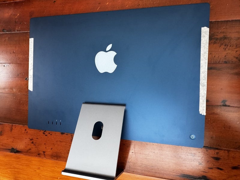 Apple iMac 24" 2021 M1 (A2438) 8GB 512GB Blue - Screen Damaged63886328904705113