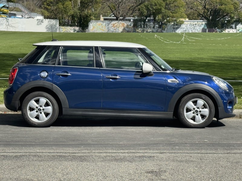 2016 MINI Cooper 1.5 Turbo - 6-Speed Automatic...64041606863234111