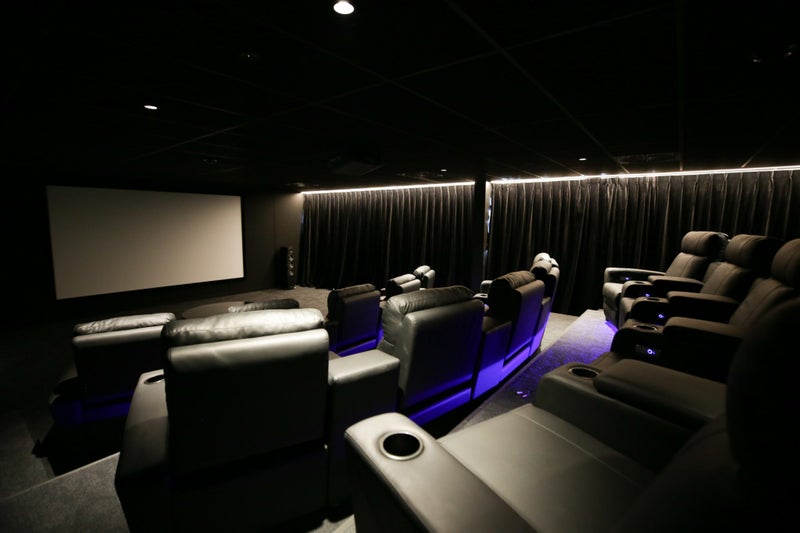 Cinema Seats - UN USED!63886976425347111