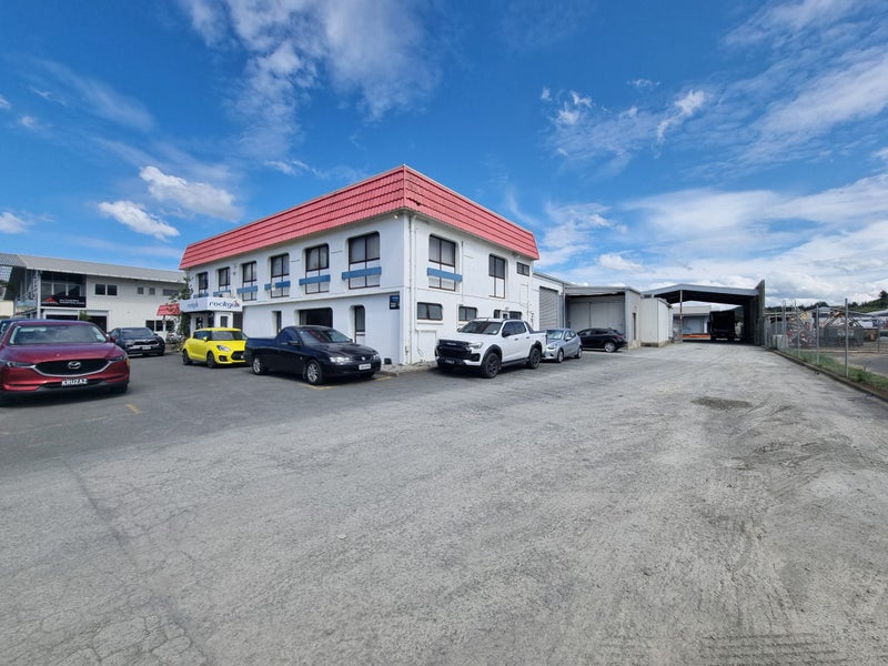 Image 1 of 14