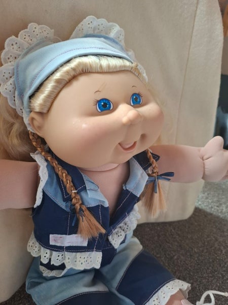 2004 Cabbage Patch Kid Carousel 2
