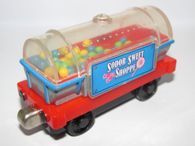 Thomas Die Cast "Sodor Sweet Company" Carousel 1