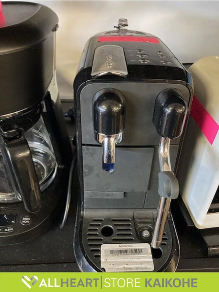 Breville Creatisia Plus Coffee Machine- Refurbished Carousel 1