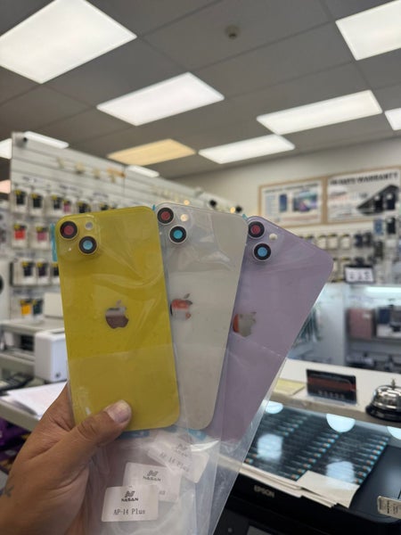 iPhone 14 Plus Back Glass Carousel 1