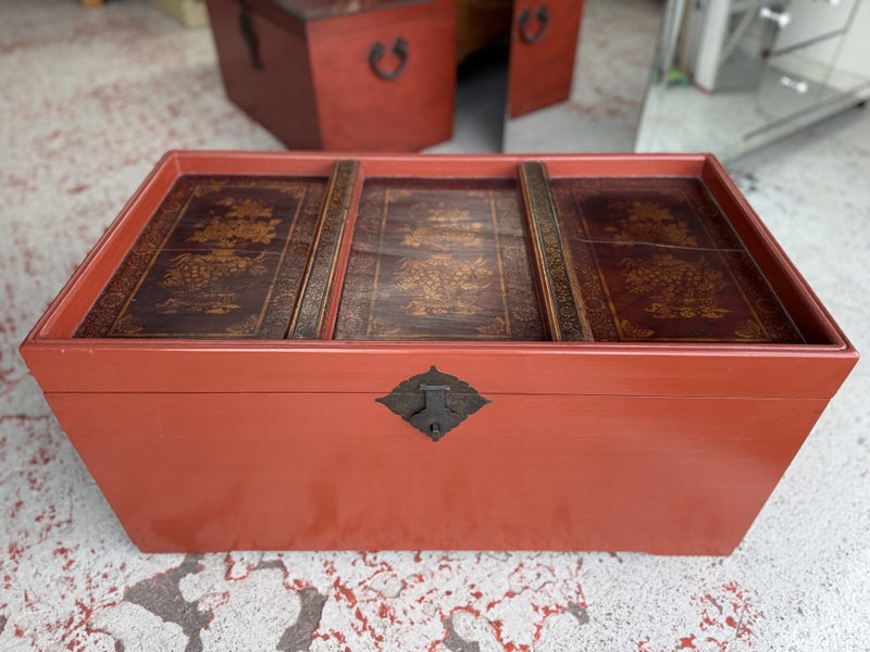 Rare Vintage Chinese Gold Gilt & Lacquered Storage Chest Carousel 1