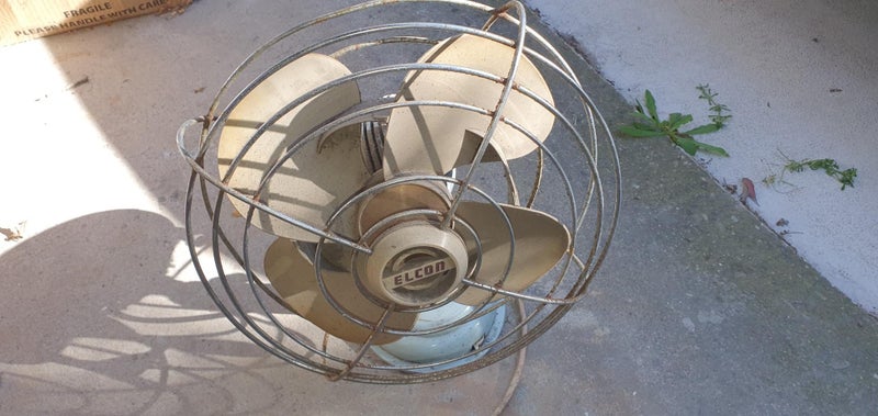 antique electric fan Carousel 1
