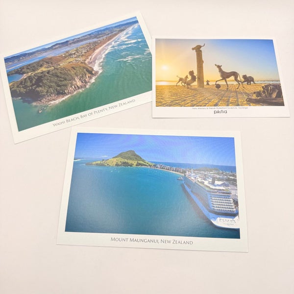 Bay of Plenty New Zealand Scenic Postcard Pack Carousel 1