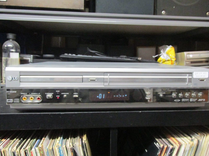 LG DC593NW Hi-Fi DVD Stereo PLAYER/VIDEO CASSETTE RECORDER VHS Carousel 1