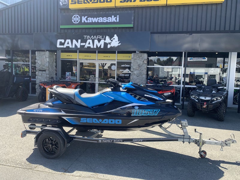 2017 Sea-Doo GTR 230 Tidy Supercharged63895026953859110