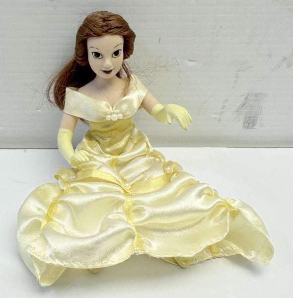 Disney Porcelain Doll - Bella Carousel 1