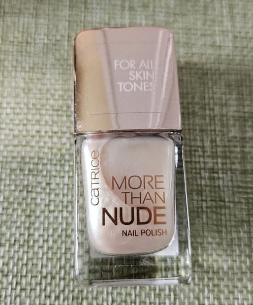 5 NAIL POLISH Carousel 2