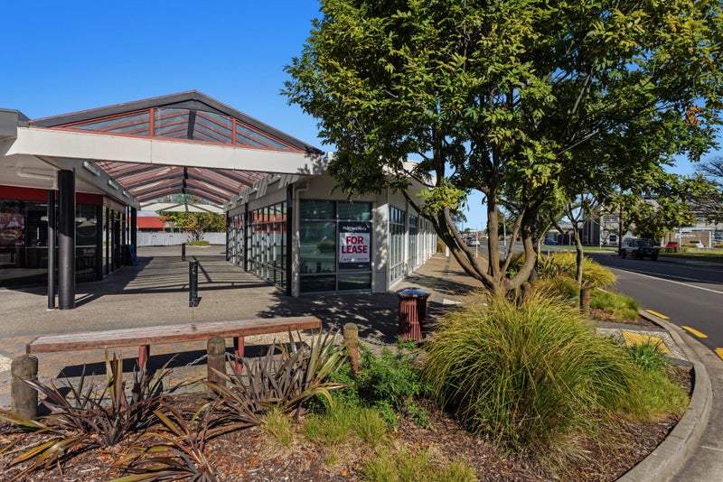 gallery carousel 16