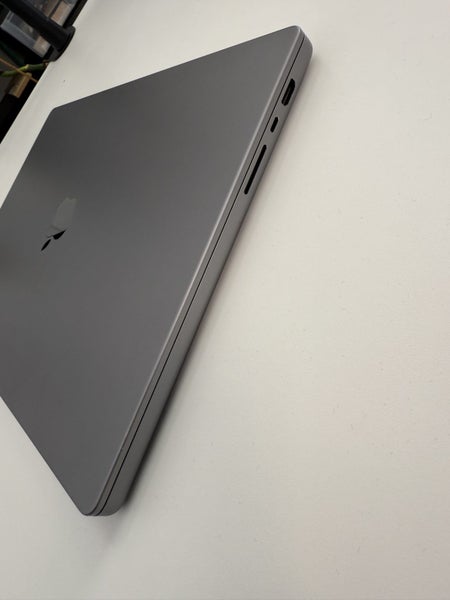 $1 Reserve! 16” M1 MacBook Pro 32GBi Memory 500GB Storage 202163896642055809113