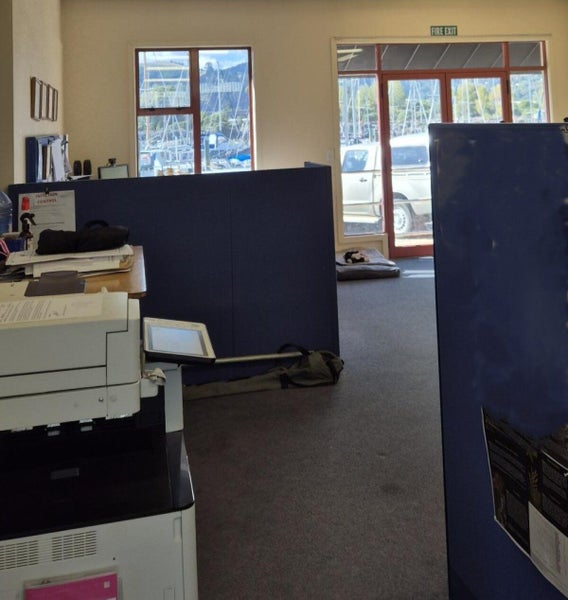 Waterfront Offices64360981080706113