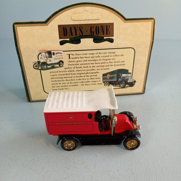 Days Gone 1912 Renault Van ROYAL MAIL Carousel 3