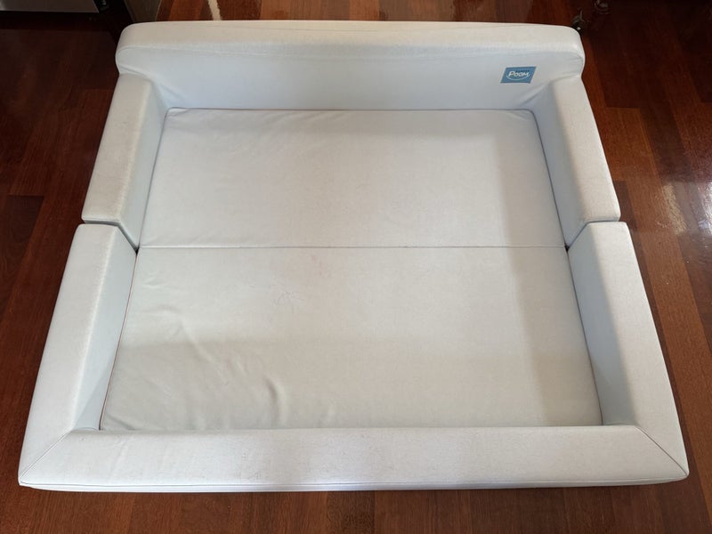 Baby bumper mat with reversible inside mat and can convert into a sofa chair Carousel 1