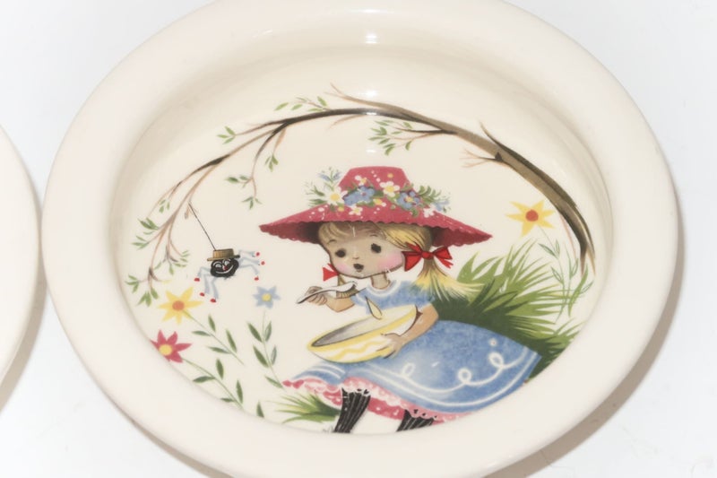 ***CROWN LYNN NURSERY BOWLS X 2*** Carousel 2