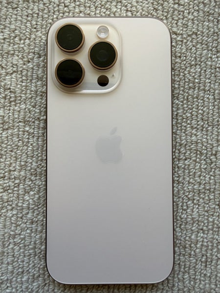 Apple iPhone 16 Pro 1Tb - Desert Titanium and Pitaka case63898111554817111