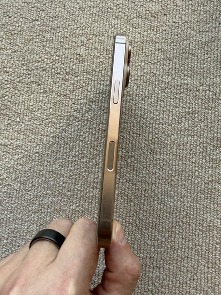 Apple iPhone 16 Pro 1Tb - Desert Titanium and Pitaka case63898111554817113