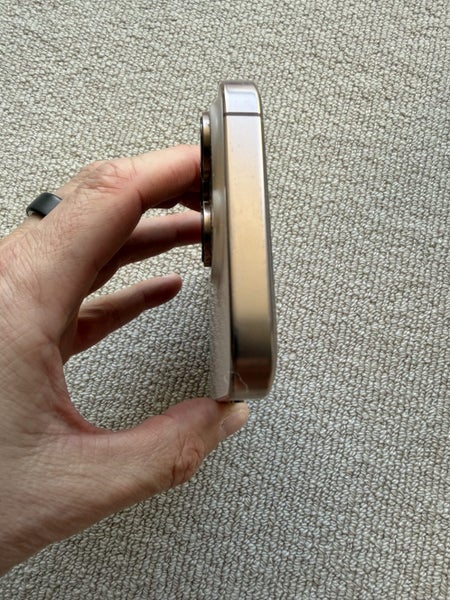 Apple iPhone 16 Pro 1Tb - Desert Titanium and Pitaka case63898111554817114