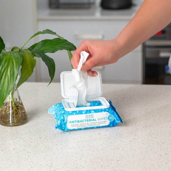 Ocean Healthcare Antibacterial Wipes 30 Pack Carousel 7