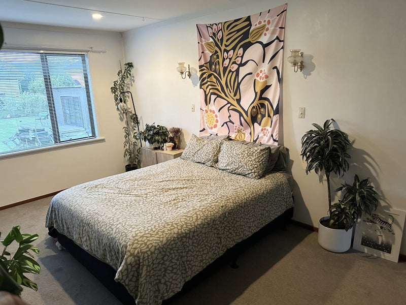 One Tree Hill, 4 bedrooms64298540851458111