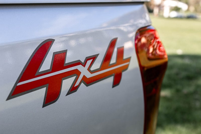 2016 Isuzu D-Max LS DC 3.0D/4WD/5AT64053647183489113