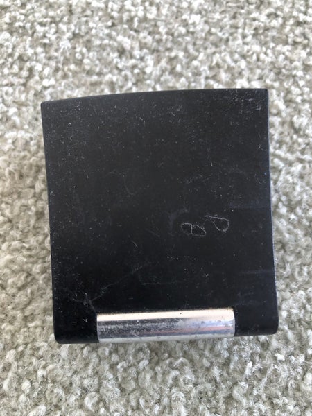 Bang & Olufsen Serene mobile phone. Not working. Carousel 2