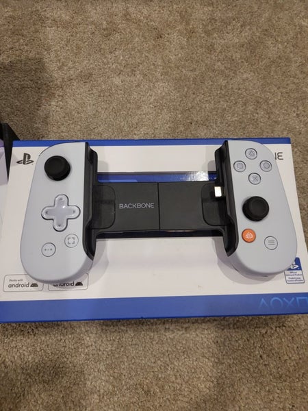 Backbone PS5 Controller (USB-C) Carousel 2