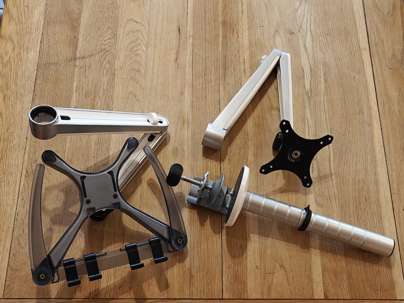 Laptop/Monitor Mount Carousel 2