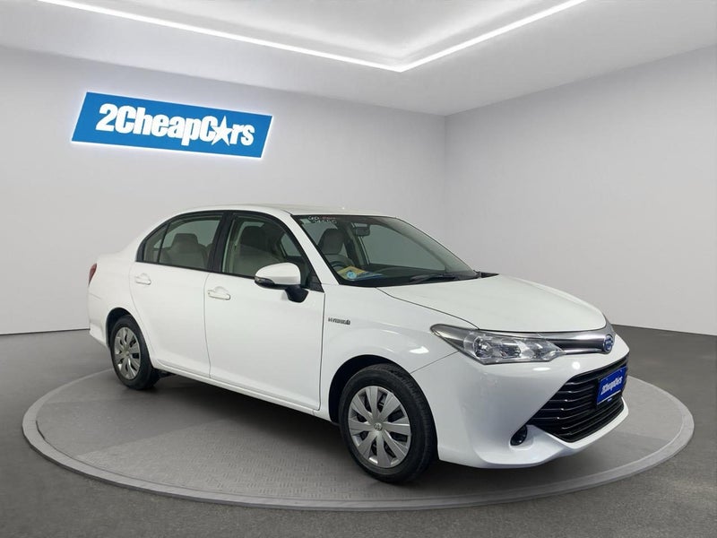 2015 Toyota Corolla Axio Hybrid64242694703233112