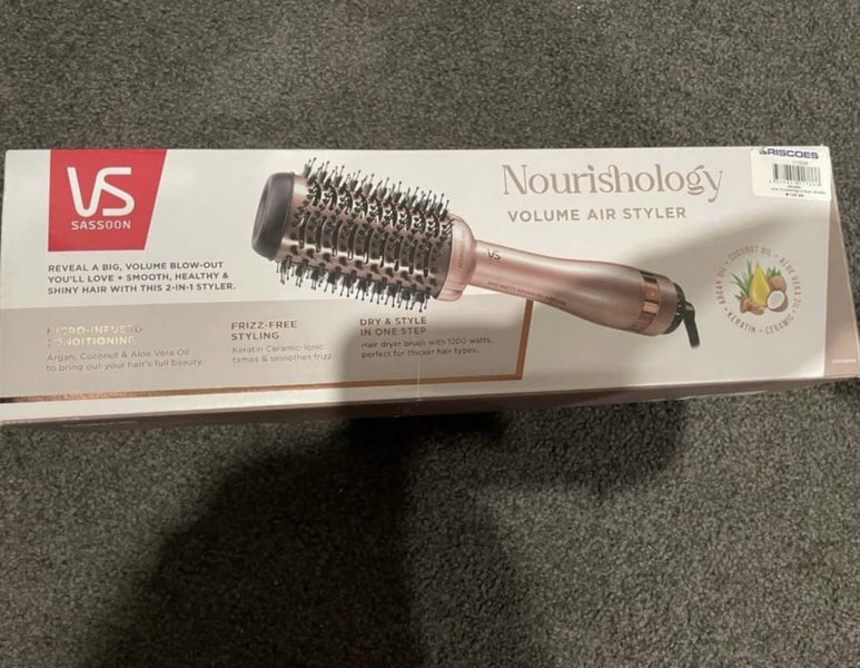 VS Sassoon Volume Air Styler Carousel 2