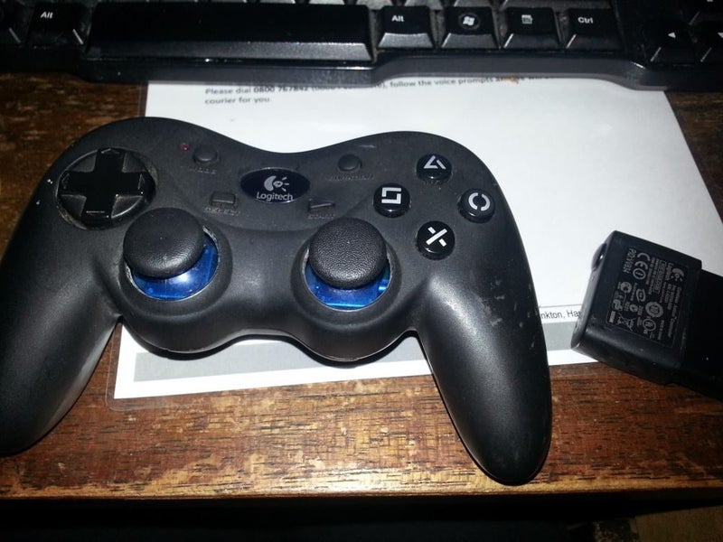 \\PS2// PS2 Logitech Cordless Action Controller Carousel 1